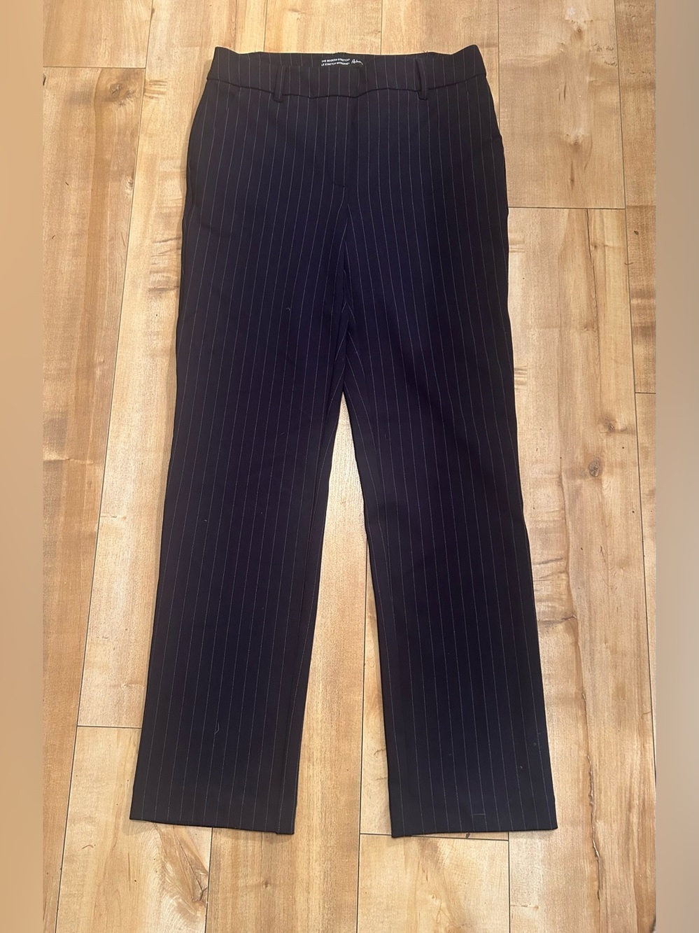 Reitmans The Modern Stretch Pinstripe Straight Leg Pants Size 8